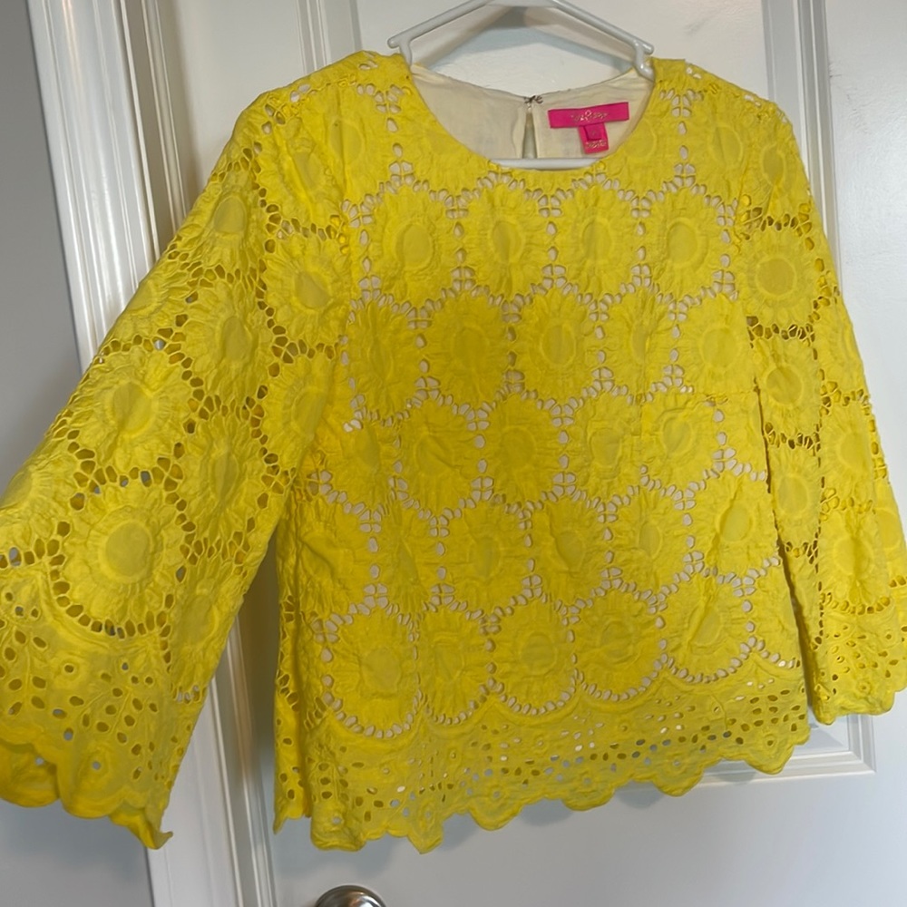 Lilly Pulitzer lace long sleeve top